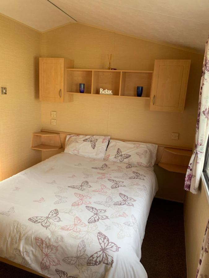 Maryport Holiday Park Drummore Exterior photo