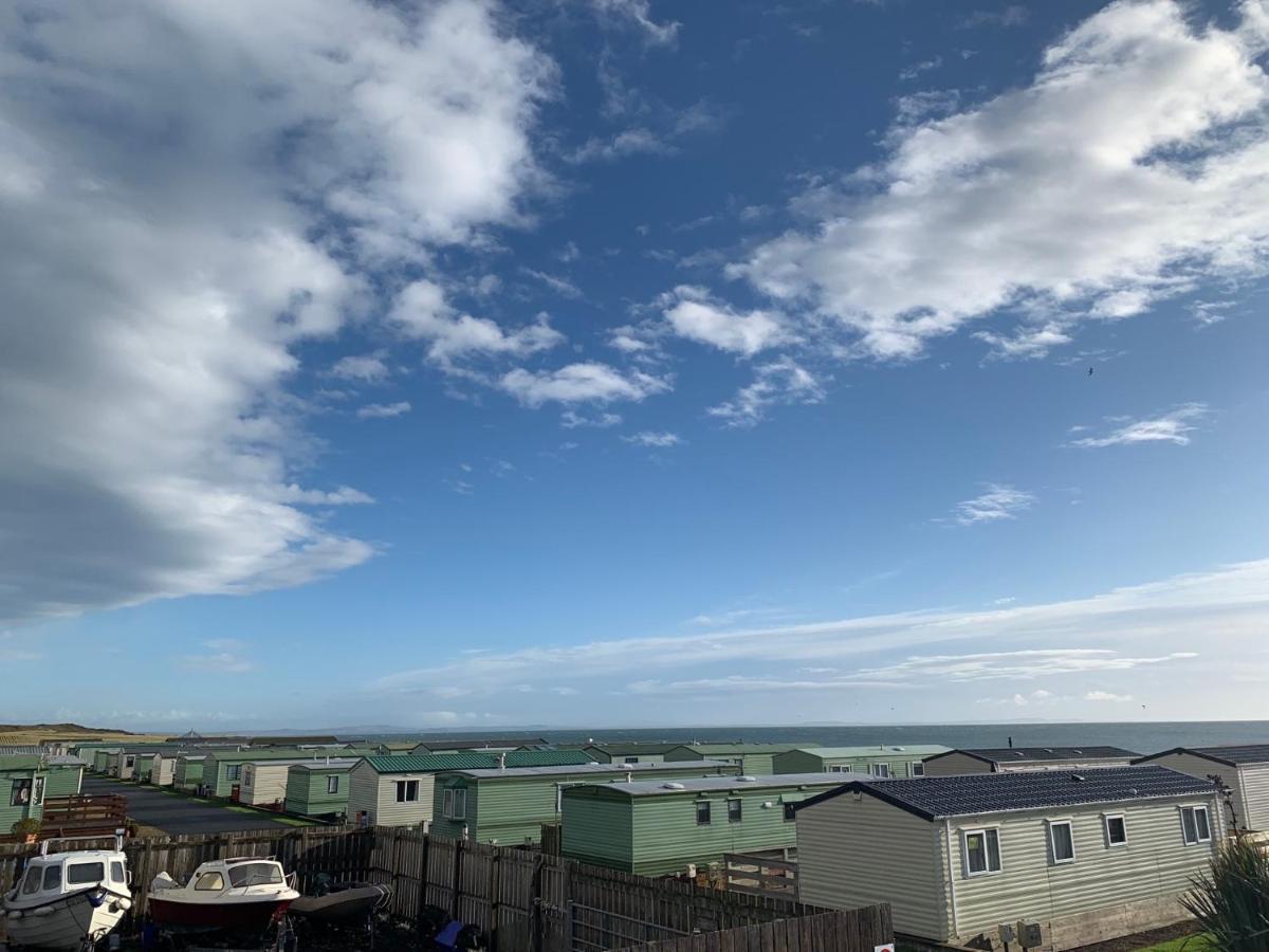 Maryport Holiday Park Drummore Exterior photo
